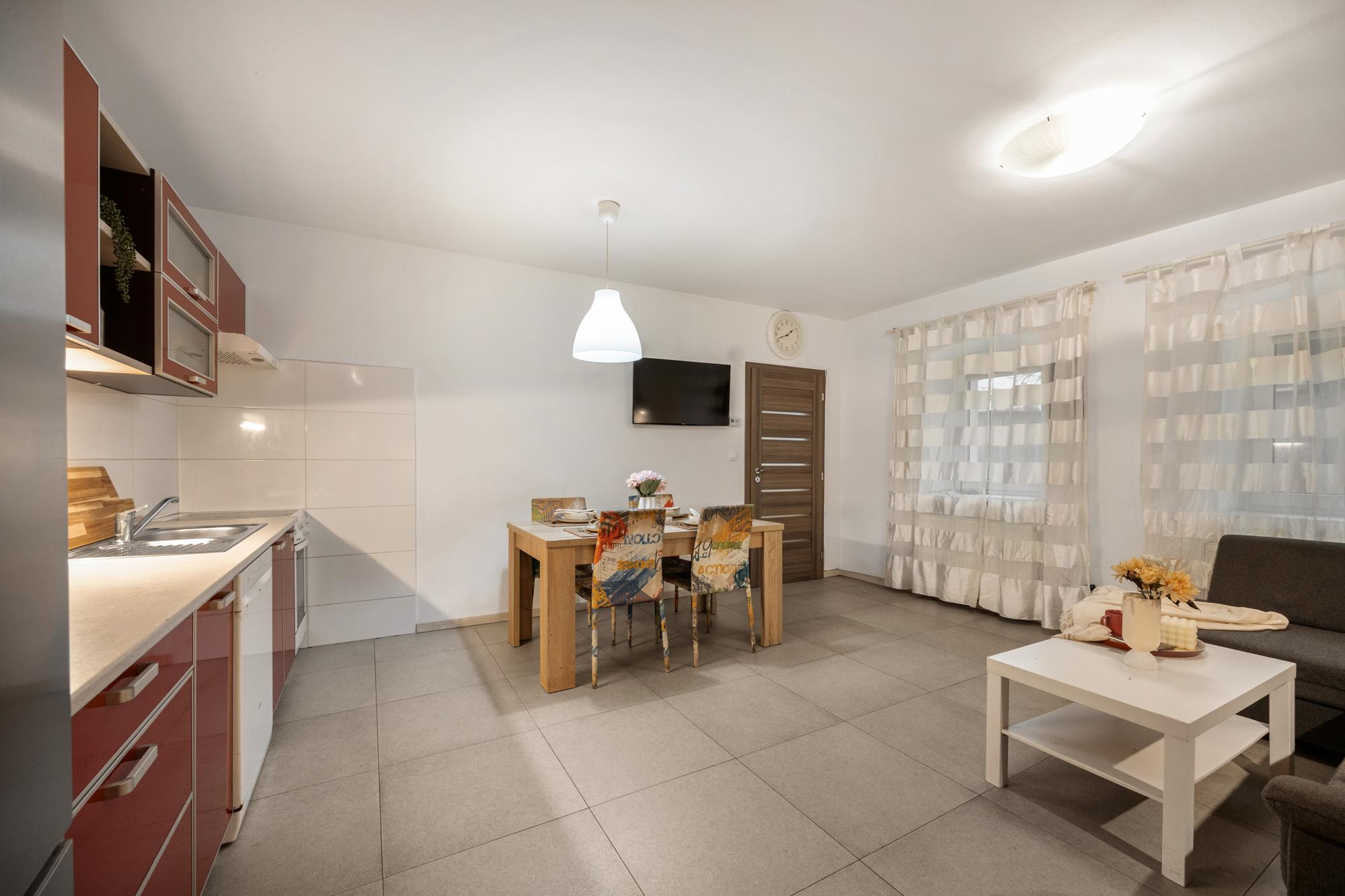 Investičná príležitosť v Záhorskej Bystrici – dvojdom 220 m² pripravený na prenájom