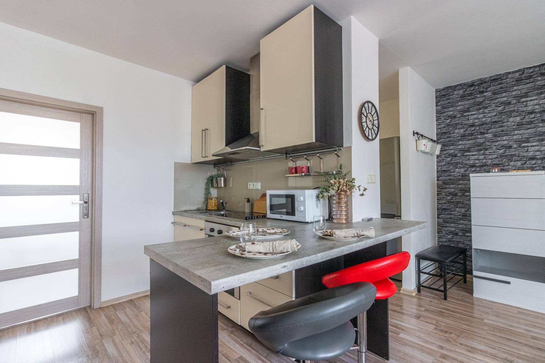 Svetlý 2-izbový mezonet v centre Malaciek