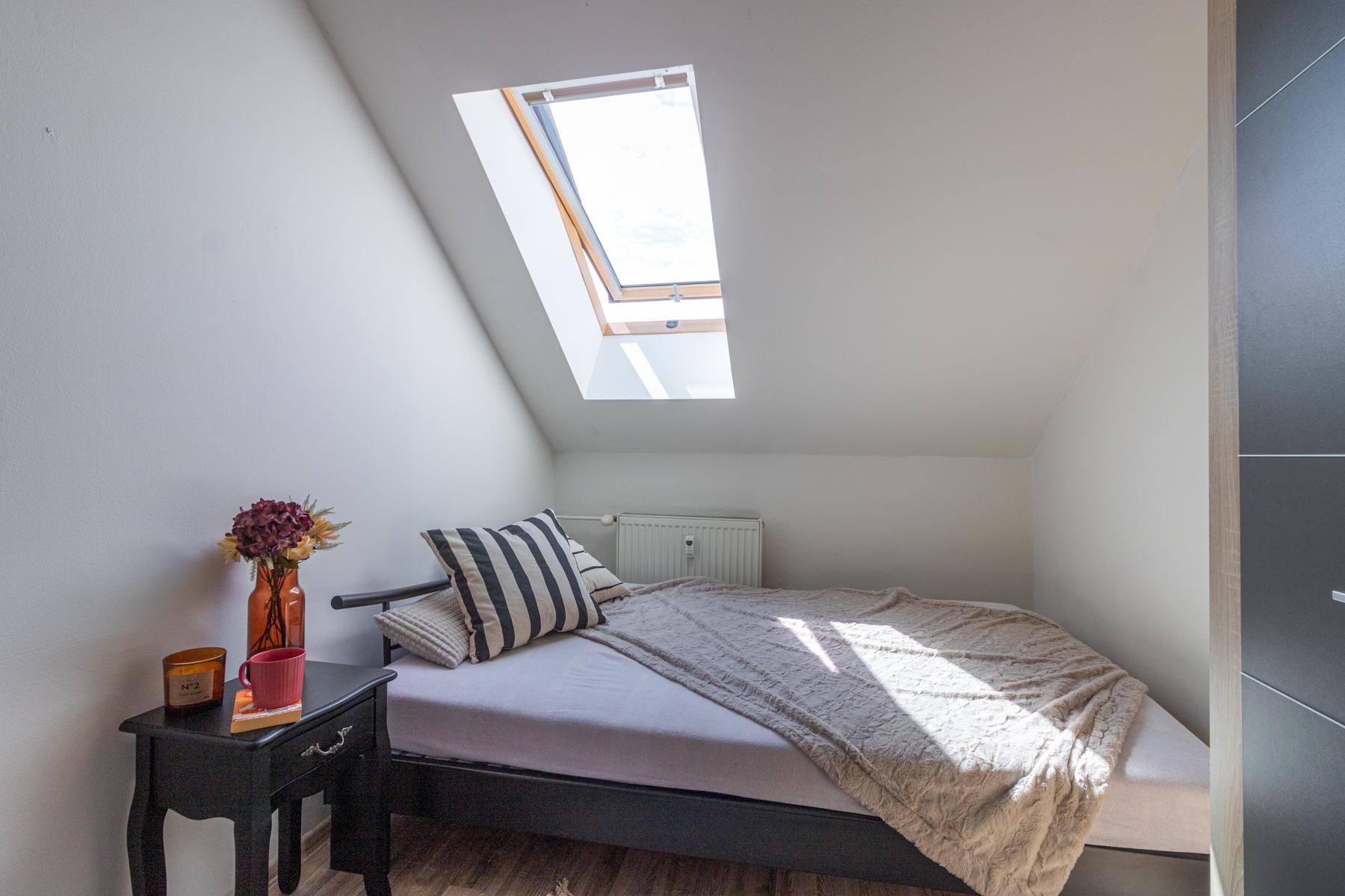 Svetlý 2-izbový mezonet v centre Malaciek