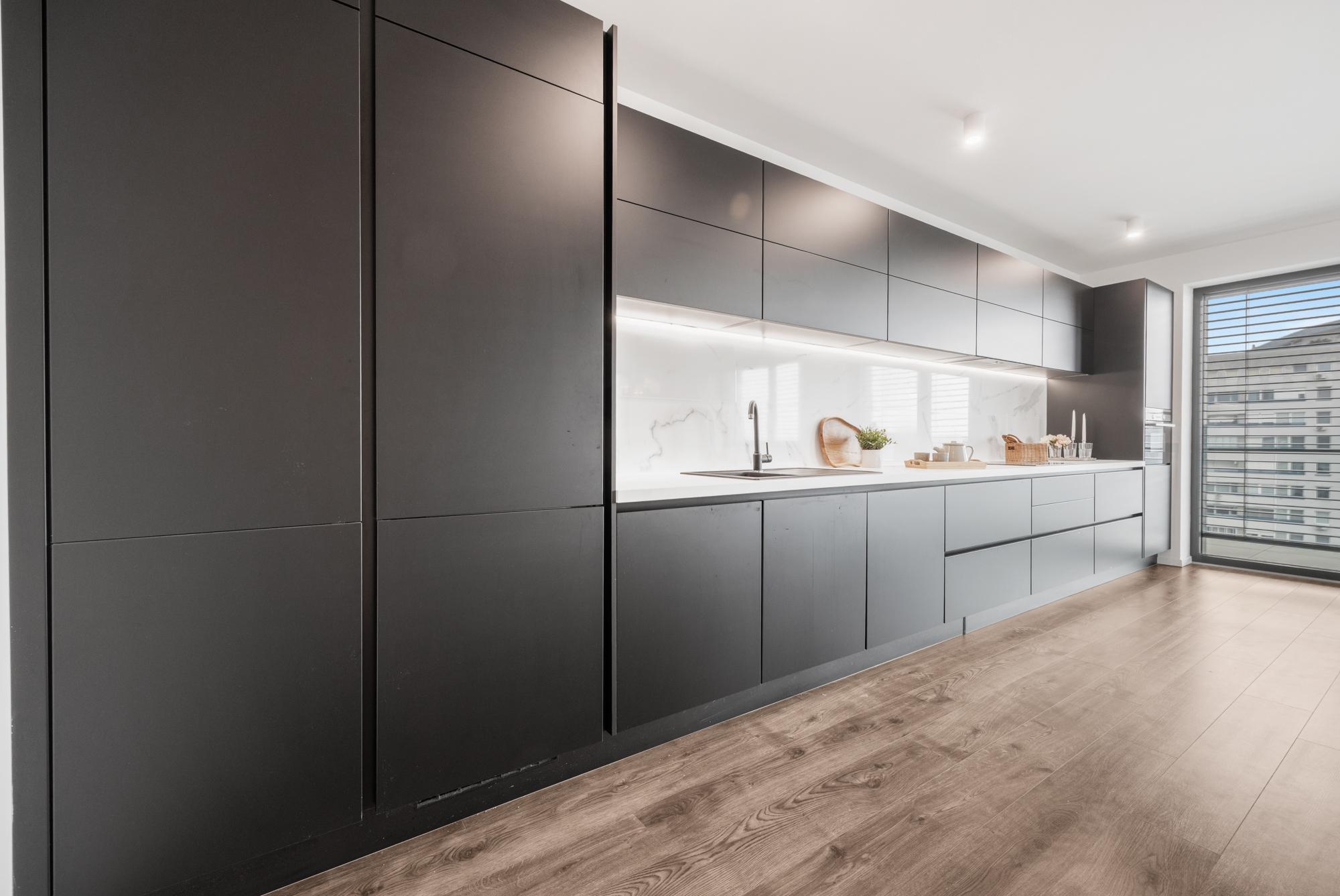 REZERVOVANE - Estetický 2-izbový byt v novostavbe EINPARK s 2 balkónmi a kompletným zariadením