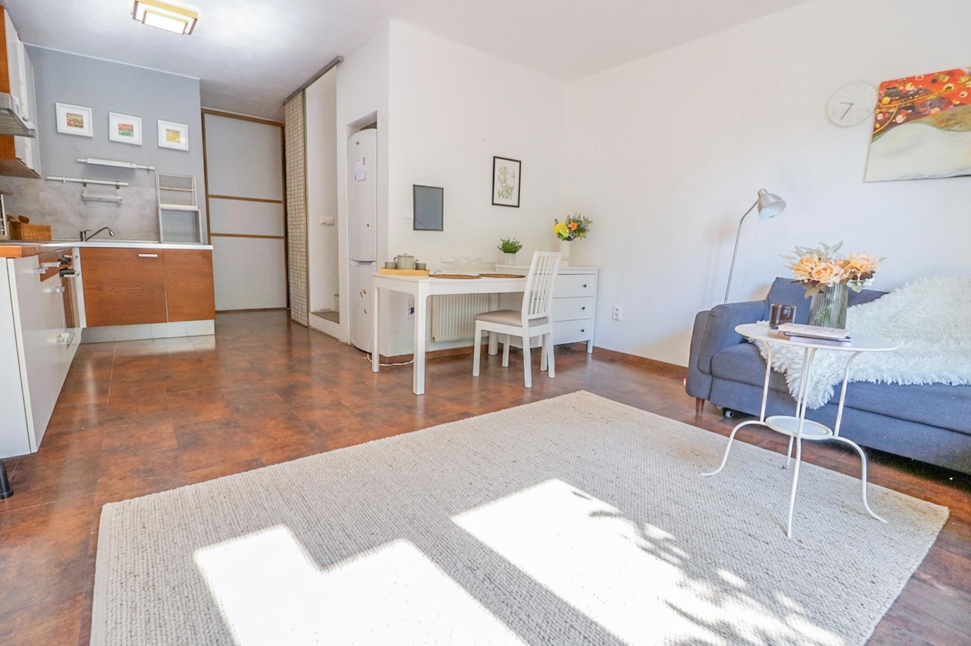 2,5-izbový byt so záhradou a parkovacím státím