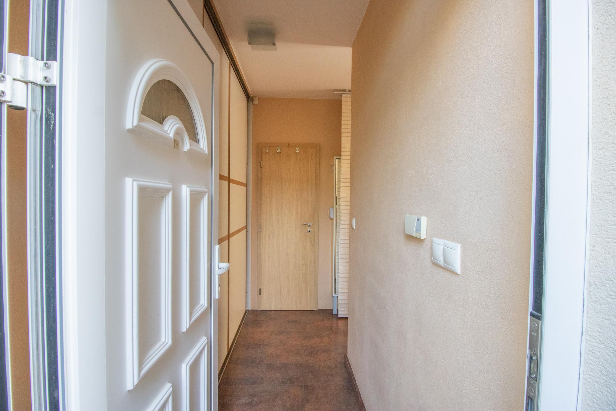 2,5-izbový byt so záhradou a parkovacím státím