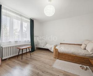 Rodinný domček v obci Zlatno s veľkou záhradou, ktorý ponúka priestor na relax aj každodenný život