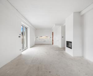 Moderný 4 izbový nízkoenergetický dom s fotovoltaikou v Kostolišti