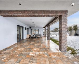 Rodinný dom s nadštandardným vybavením a výborným potenciálom v Galante