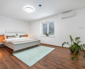 Rodinný dom s nadštandardným vybavením a výborným potenciálom v Galante