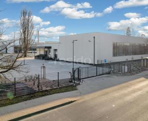 Multifunkčný skladový priestor na Továrenskej ulici v Malackách