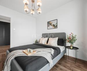 REZERVOVANE - Estetický 2-izbový byt v novostavbe EINPARK s 2 balkónmi a kompletným zariadením