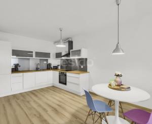 Rezervovaný - Priestranný 2 izbový byt v novostavbe Ship House v Ružinove s balkónom, garážovým státím a kompletným zariadením