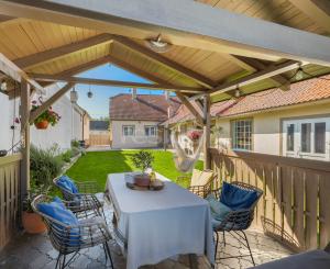 Rekonštruovaný rodinný dom so záhradou snov a extra priestorom pre hostí