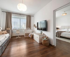 Rekonštruovaný rodinný dom so záhradou snov a extra priestorom pre hostí