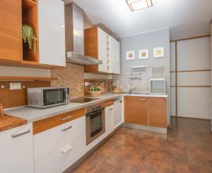 2,5-izbový byt so záhradou a parkovacím státím