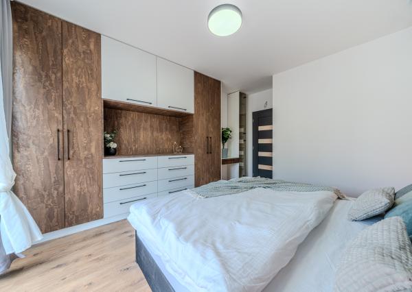 Exkluzívna novostavba hausbótu s veľkorysou terasou a výhľadom na Jarovecké rameno