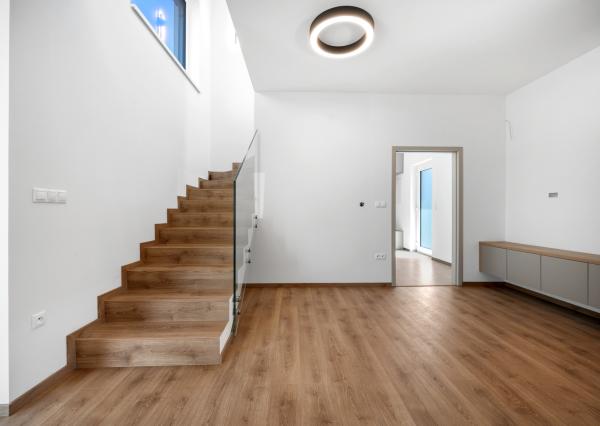 Rezervované | Moderná nízkoenergetická novostavba mezonetu v obci Jakubov