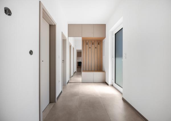 Rezervované | Moderná nízkoenergetická novostavba mezonetu v obci Jakubov