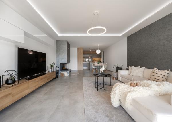 Rezervovaný | Moderný 4-izbový bungalov s krbom, saunou a štýlovým interiérom – Malacky, Píniová alej