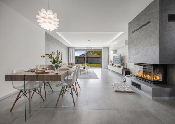 Rezervovaný | Moderný 4-izbový bungalov s krbom, saunou a štýlovým interiérom – Malacky, Píniová alej