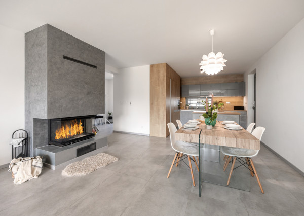 Rezervovaný | Moderný 4-izbový bungalov s krbom, saunou a štýlovým interiérom – Malacky, Píniová alej