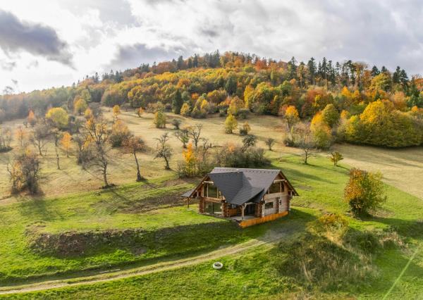 Honosný zrub s maximálnym súkromím v prírodnom prostredí v Novej Bani