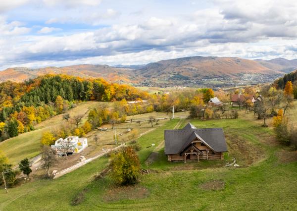 Honosný zrub s maximálnym súkromím v prírodnom prostredí v Novej Bani