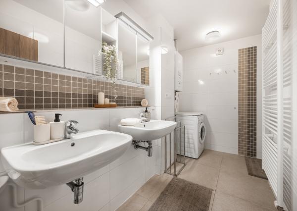 Investičná príležitosť v Záhorskej Bystrici – dvojdom 220 m² pripravený na prenájom