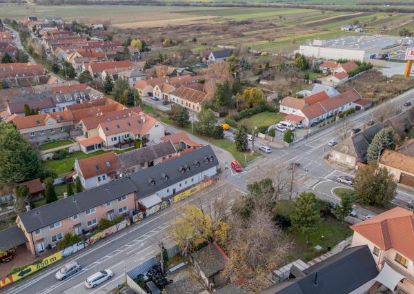 Investičná príležitosť v Záhorskej Bystrici – dvojdom 220 m² pripravený na prenájom