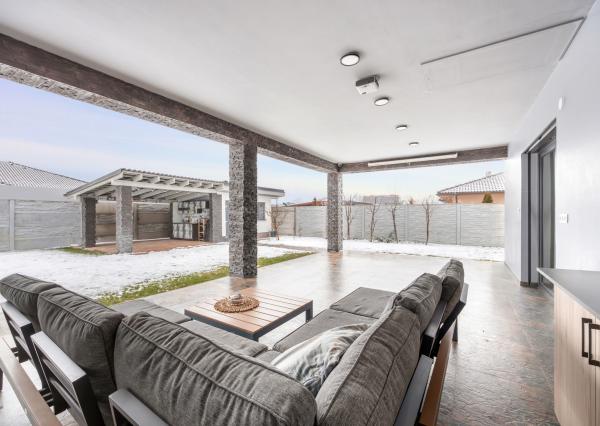 Rodinný dom s nadštandardným vybavením a výborným potenciálom v Galante