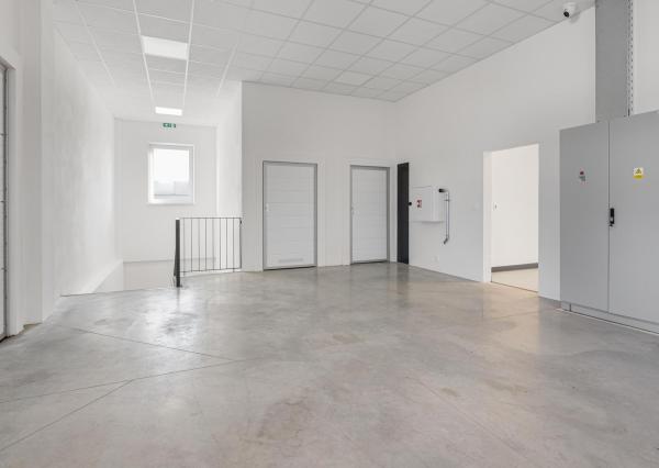 Multifunkčný skladový priestor na Továrenskej ulici v Malackách