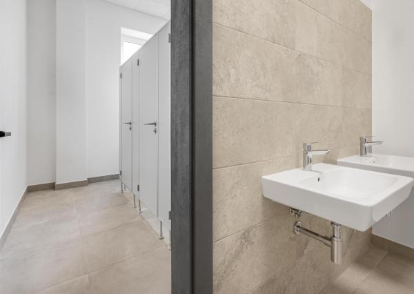 Multifunkčný skladový priestor na Továrenskej ulici v Malackách