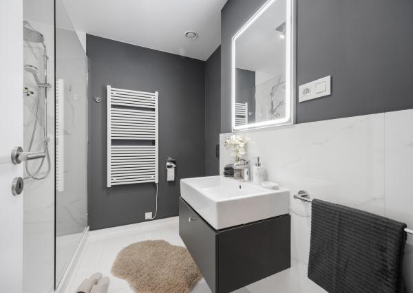 REZERVOVANE - Estetický 2-izbový byt v novostavbe EINPARK s 2 balkónmi a kompletným zariadením