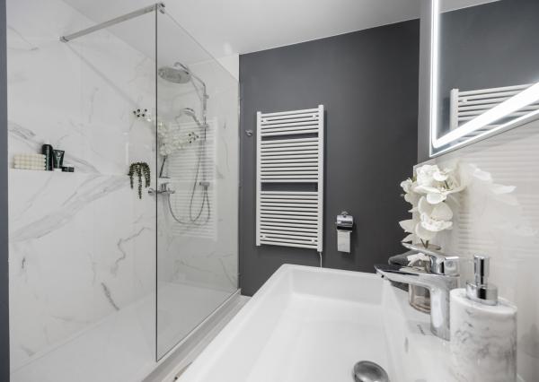 REZERVOVANE - Estetický 2-izbový byt v novostavbe EINPARK s 2 balkónmi a kompletným zariadením