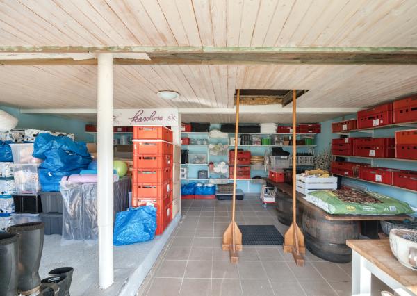 Rekonštruovaný rodinný dom so záhradou snov a extra priestorom pre hostí