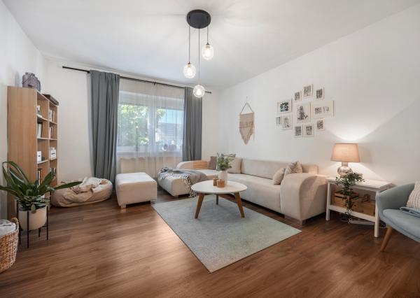 Rekonštruovaný rodinný dom so záhradou snov a extra priestorom pre hostí